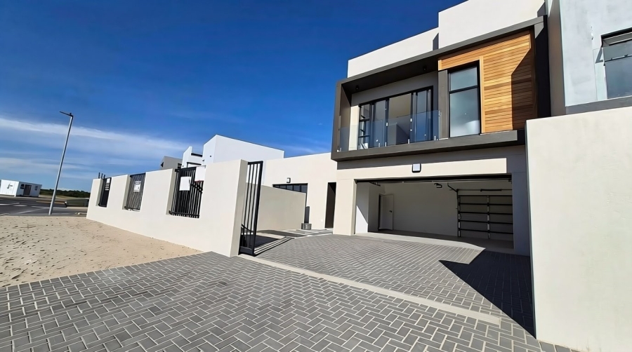 4 Bedroom Property for Sale in Sandown Western Cape
